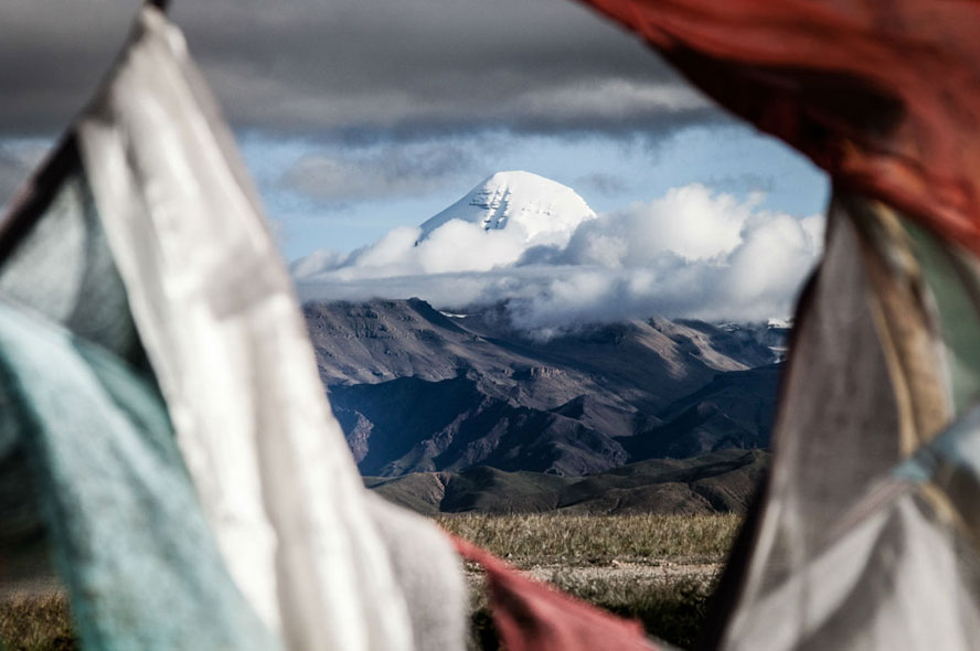 5 Days Short Lhasa Tour from Nepal by Flight