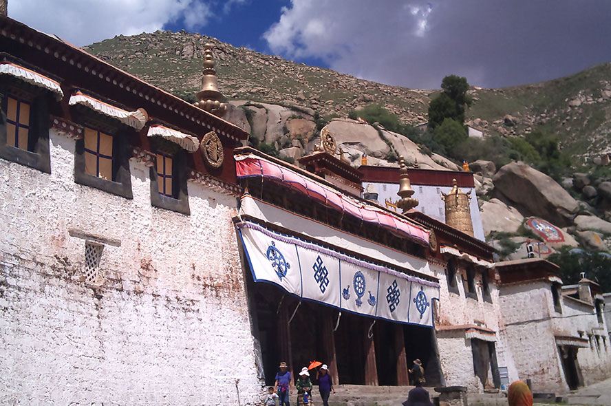 7 Days Overland Tour from Kathmandu to Lhasa