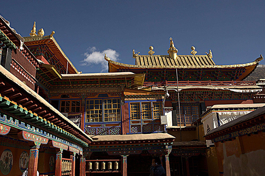 Lhasa Surroundings