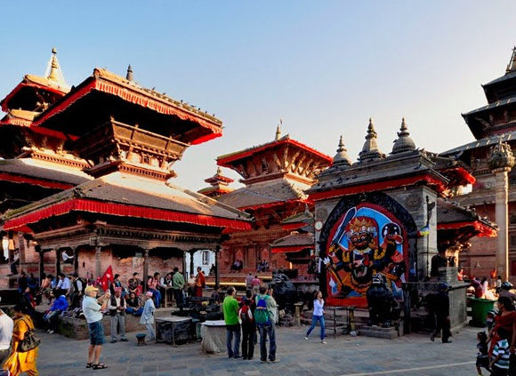 5 Days Lhasa Group Tour with Yamdrok Lake